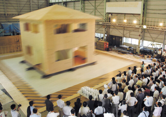 安心のW地震対策