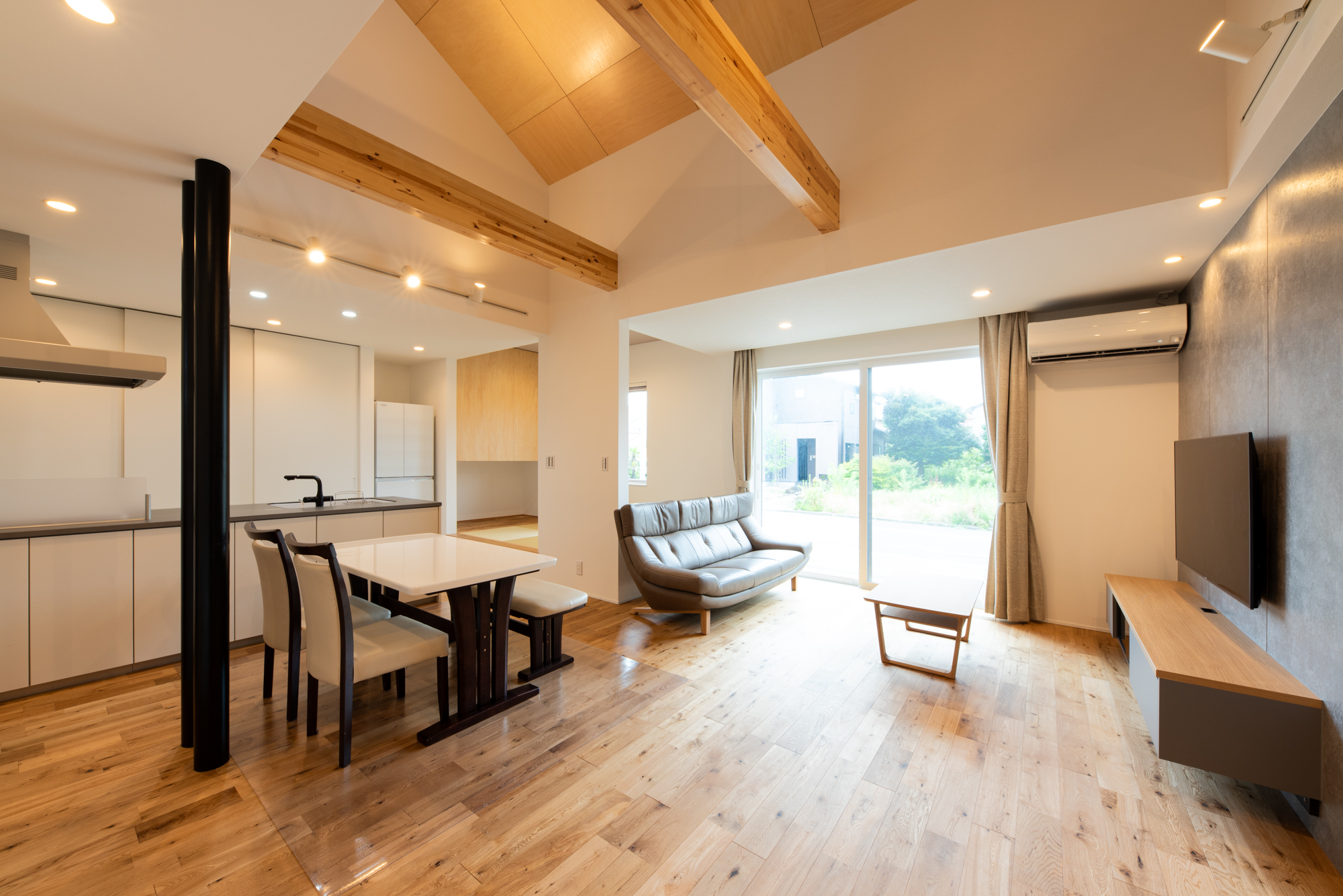 開放的に家族がつながる家|大黒建設｜いつまでも安心して暮らせる住まいを