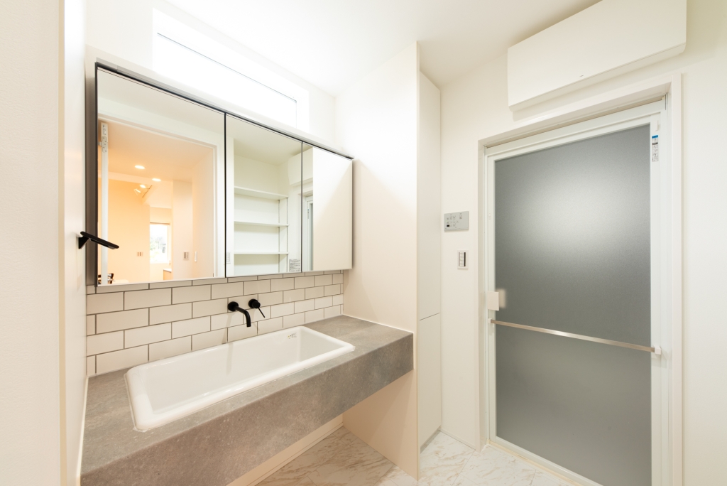 開放的に家族がつながる家|大黒建設｜いつまでも安心して暮らせる住まいを