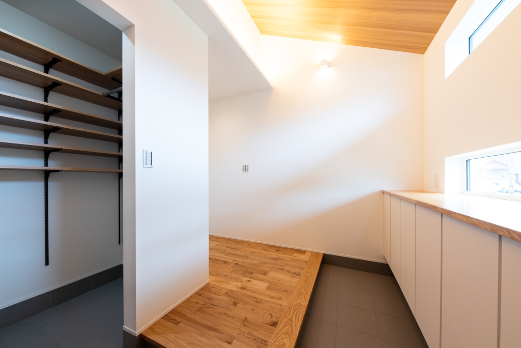 開放的に家族がつながる家|大黒建設｜いつまでも安心して暮らせる住まいを