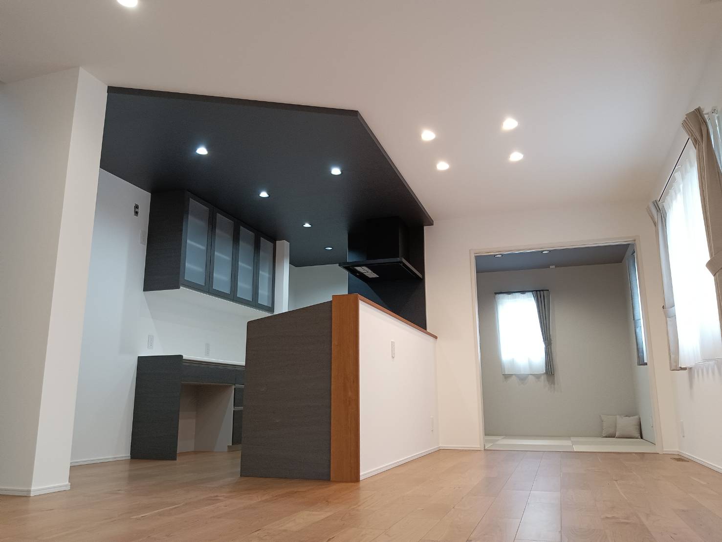 シックでお洒落、使い易い動線の家|大黒建設｜いつまでも安心して暮らせる住まいを