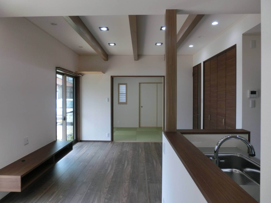 濡れ縁のある家|大黒建設｜いつまでも安心して暮らせる住まいを