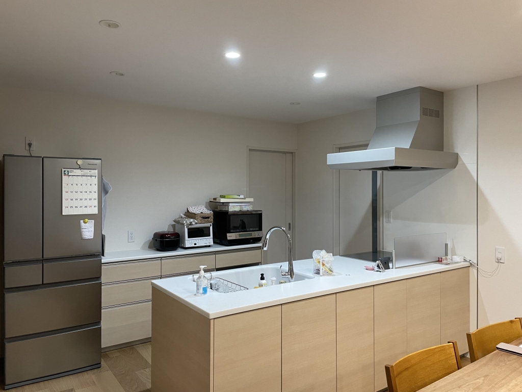 広いリビングに居ながら自然を楽しめる平屋|大黒建設｜いつまでも安心して暮らせる住まいを