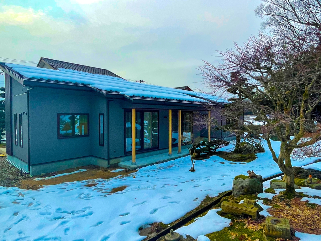 広いリビングに居ながら自然を楽しめる平屋|大黒建設｜いつまでも安心して暮らせる住まいを