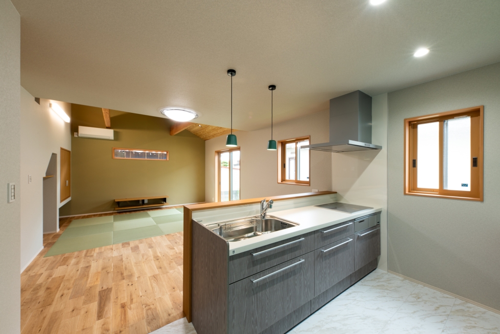 ロフトと勾配天井のある平屋|大黒建設｜いつまでも安心して暮らせる住まいを